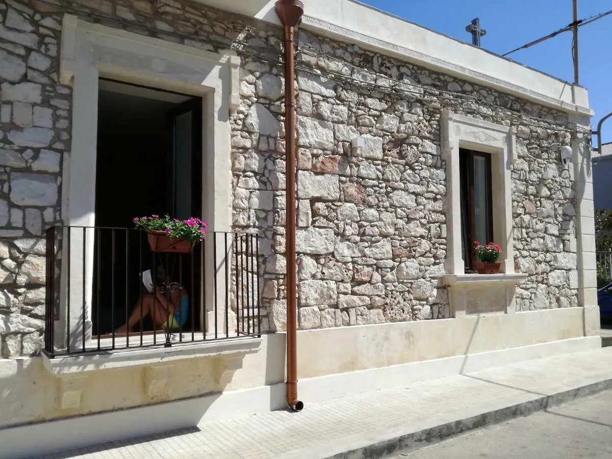 La Casa Di Bice contacts